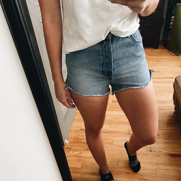 Amuse Society High-Waisted Denim Shorts - Picture 1 of 6